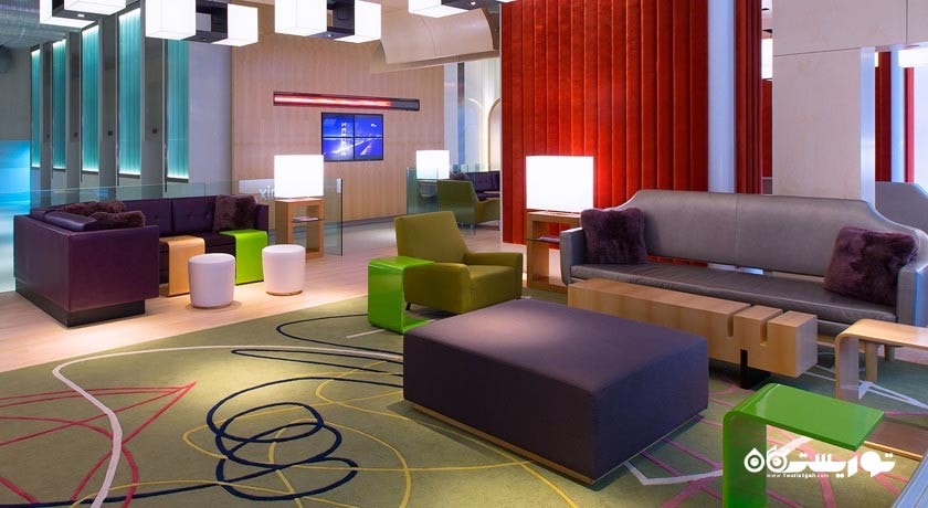 نشیمن بار دابلیو اکس وای زد