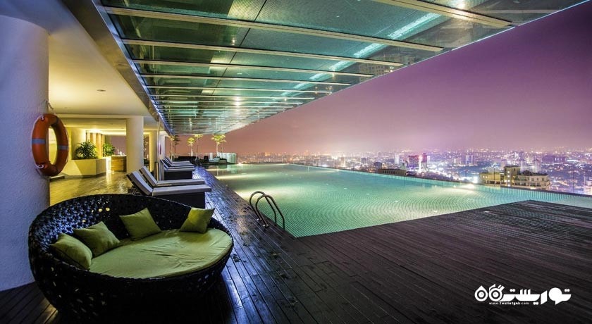 استخر روباز هتل آپارتمان کپری بای فریزر