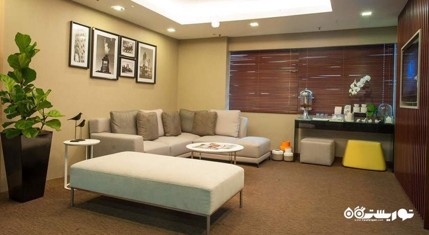 لابی لانج هتل فارنهایت سوئیتز