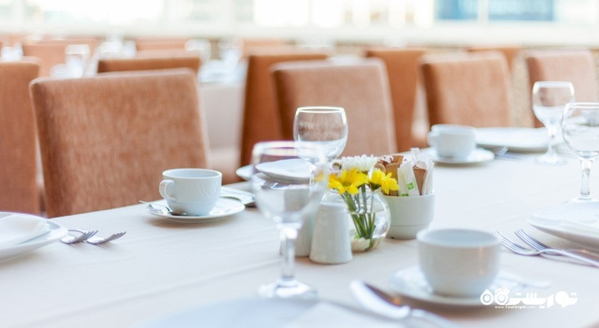 رستوران و بار تراس