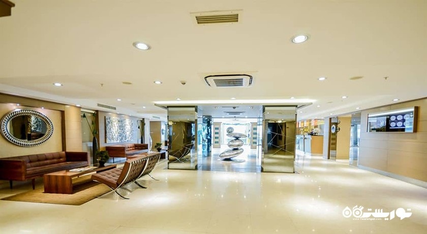 نمای لابی هتل آوانگارد لونت