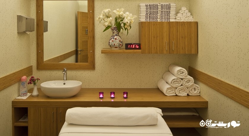 تخت ماساژ مرکز سلامتی و اسپا