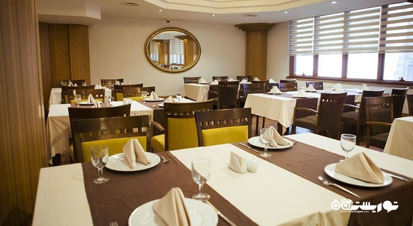 رستوران فلورا هتل بیلک استانبول