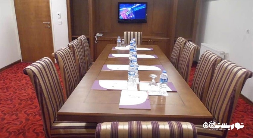 اتاق برگزاری جلسات در هتل