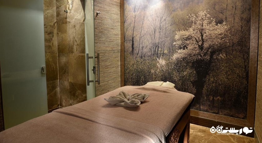 تخت ماساژ مرکز سلامتی و اسپا