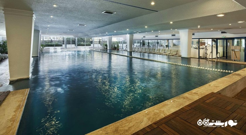 استخر روباز هتل ددمان استانبول