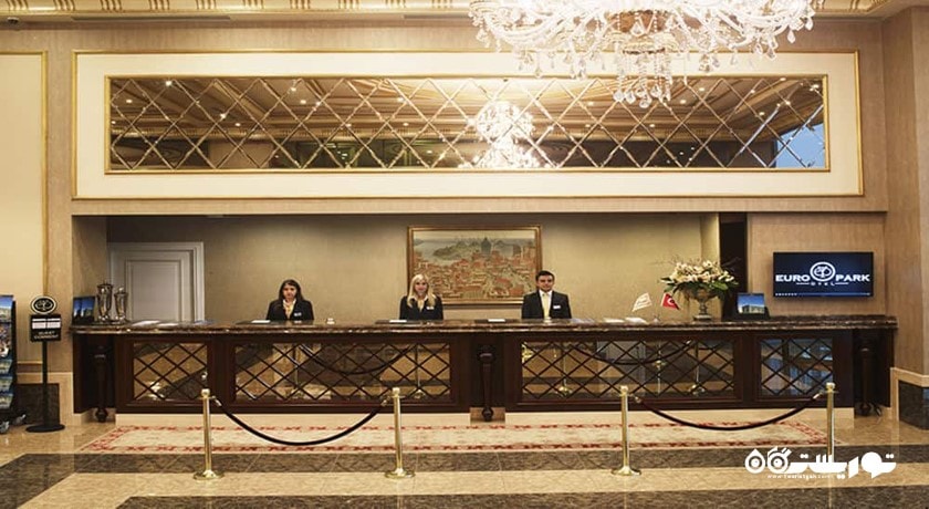 میز پذیرش هتل یورو پارک