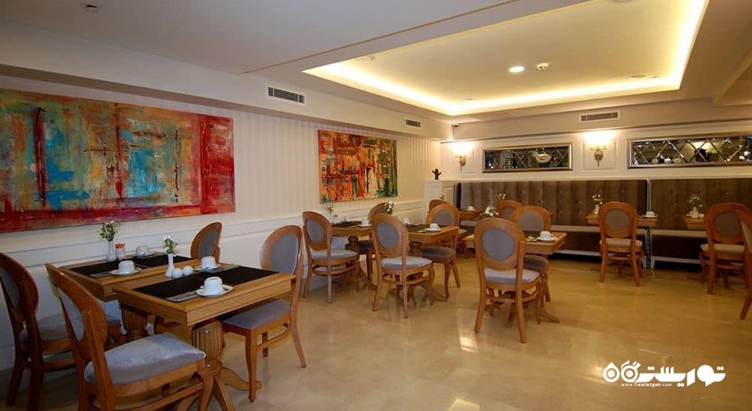 نمای رستوران تولیپ الد سیتی