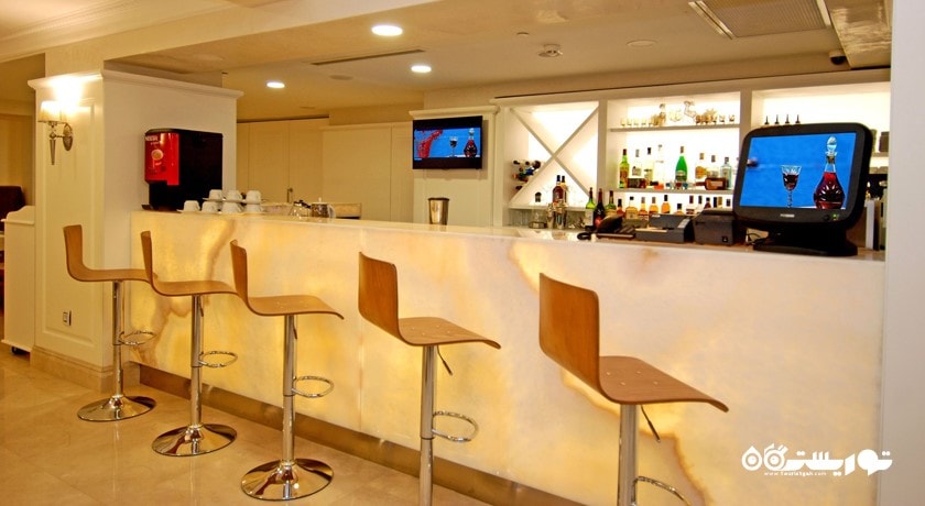 نمای بار تولیپ الد سیتی