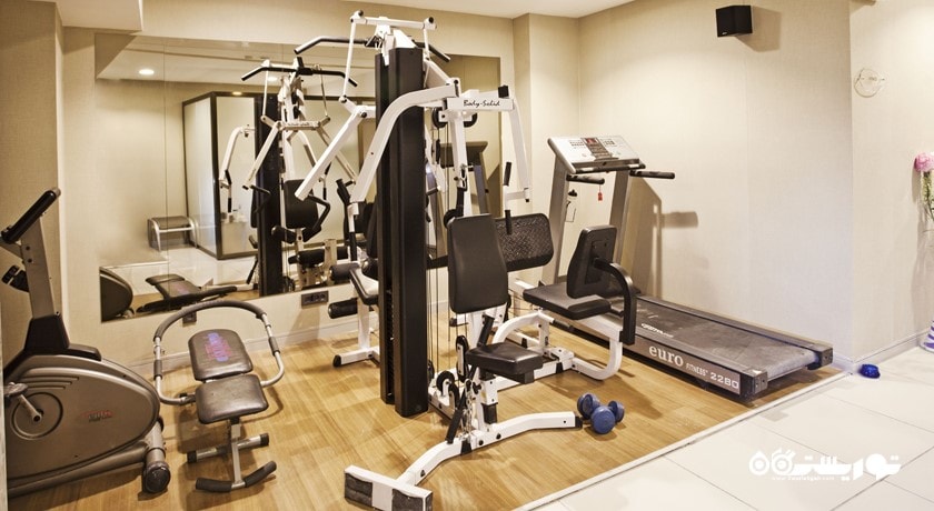 سالن ورزشی هتل گرند بیازیت