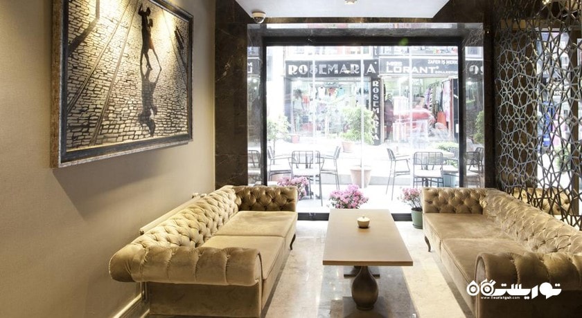 نمای محوطه نشیمن لابی هتل