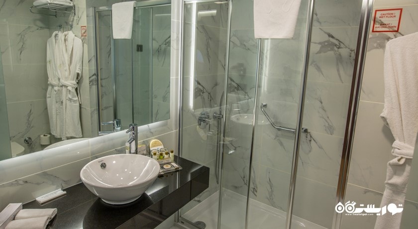 حمام و سرویس بهداشتی اتاق ها