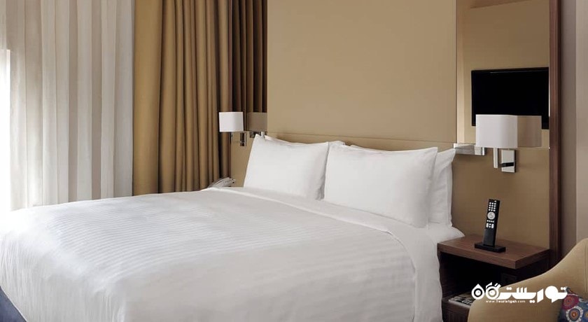 نمای تخت بزرگ سوئیت جونیور