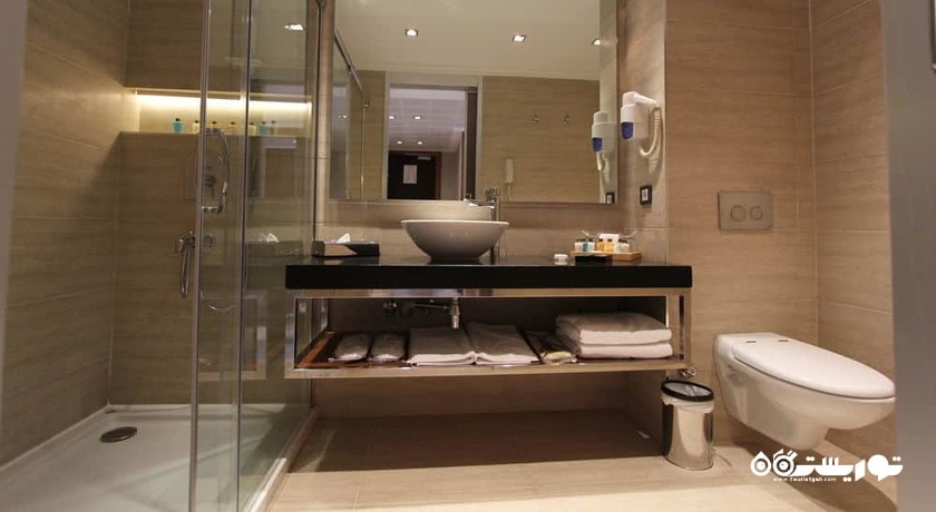 حمام و سرویس بهداشتی اتاق ها