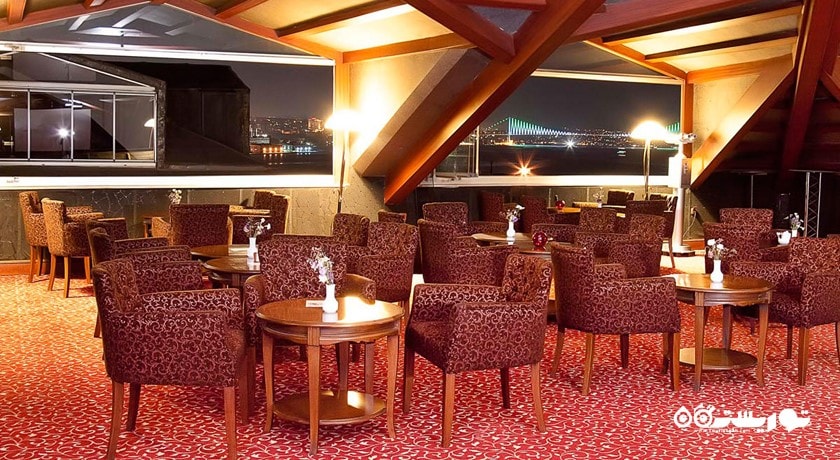 روف بار هتل لگسی آتمن