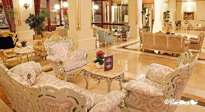 محوطه نشیمن بار لابی هتل