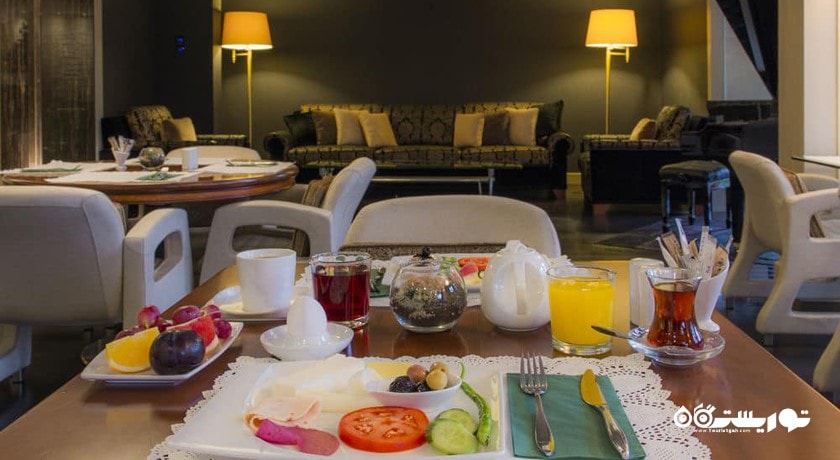 میز صبحانه رستوران هتل