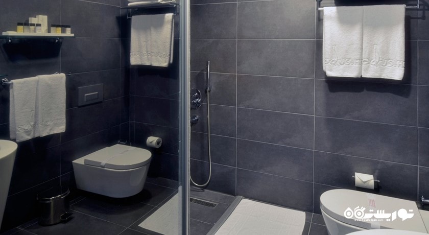 حمام و سرویس بهداشتی اتاق ها