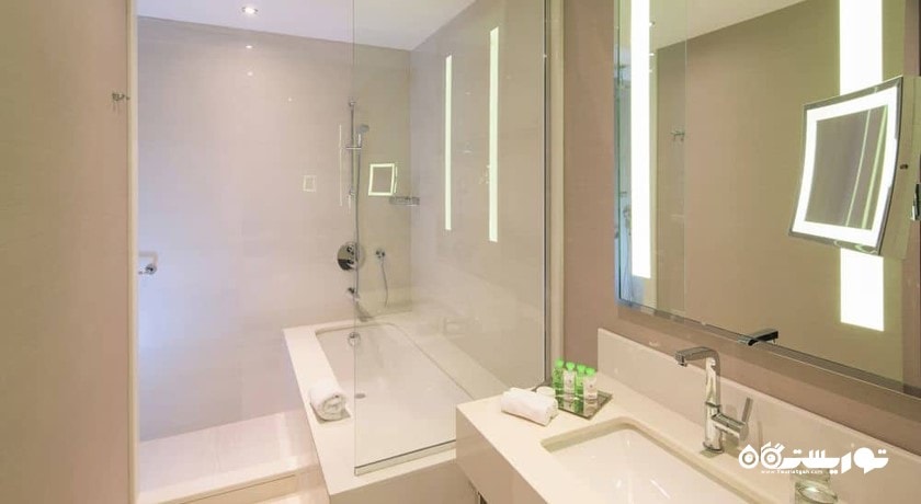 حمام و سرویس بهداشتی اتاق ها