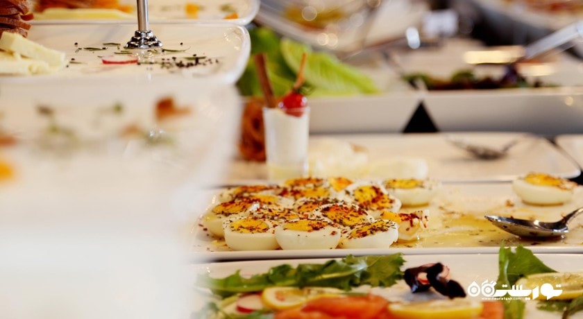 بوفه سلف سرویس صبحانه 