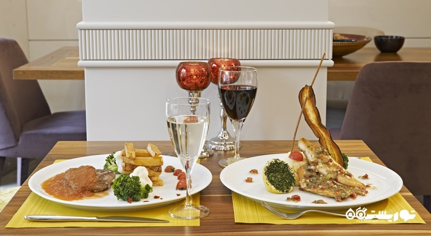 میز نهار بار و رستوران پرا