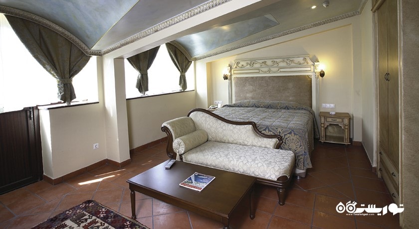 محوطه نشیمن اتاق دلوکس