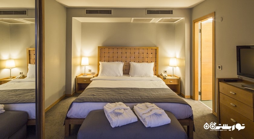 نمای تخت بزرگ سوئیت سوپریور