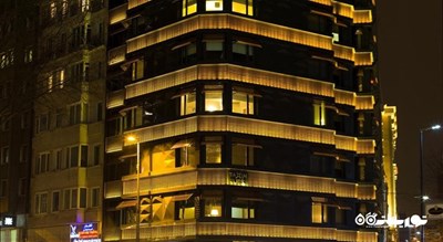 نمای ساختمان هتل تاکسیم سوئیتس