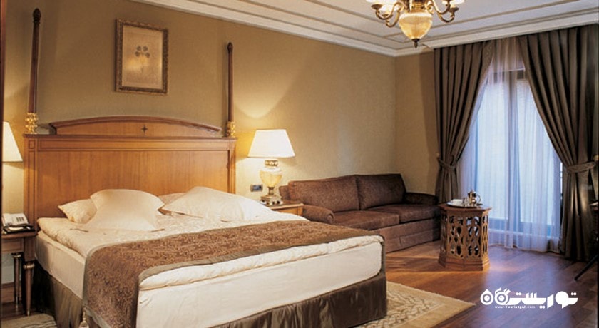نمای تخت بزرگ اتاق استاندارد