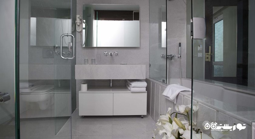 حمام و سرویس بهداشتی اتاق ها