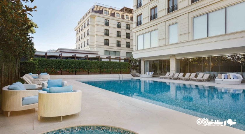 استخر روباز هتل ویندهام گرند کالامیش مارینا