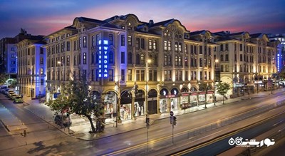 نمای شب هتل ویندهام استانبول اولد سیتی