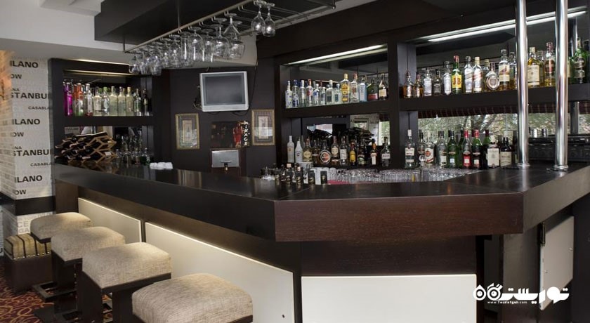 کافه و بار زوئی هتل بوتیک زوئی