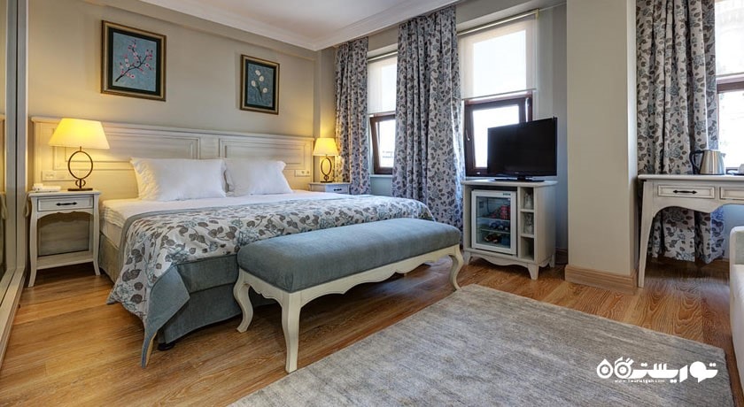 نمای تخت بزرگ سوئیت کوئین