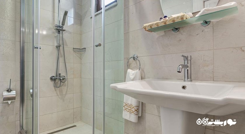 حمام و سرویس بهداشتی اتاق ها