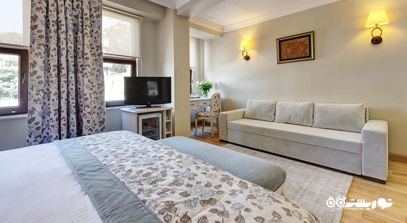 محوطه نشیمن سوئیت کوئین