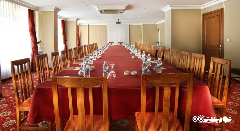 اتاق برگزاری جلسات در هتل