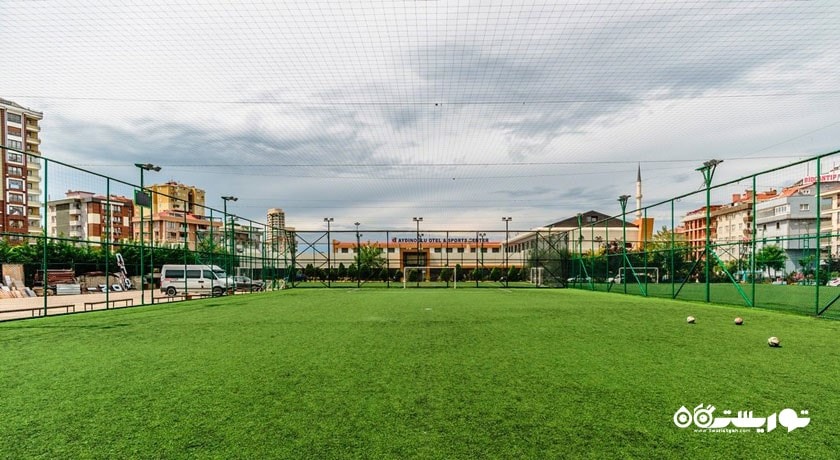 زمین مخصوص بازی فوتبال