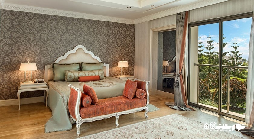 نمای تخت  بزرگ ویلا الا پلس