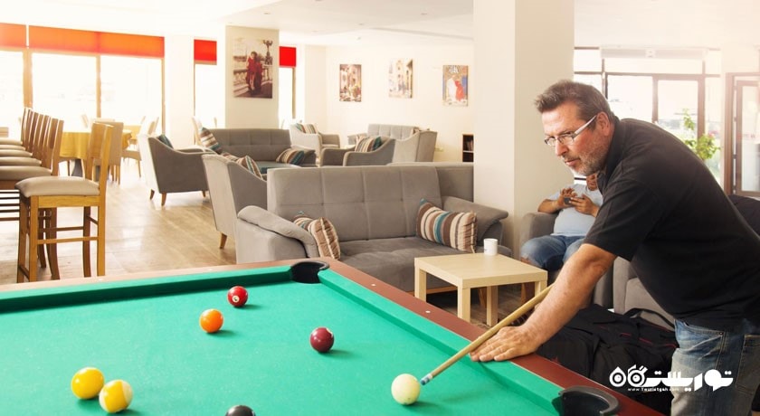 سالن بیلیارد هتل بلماره