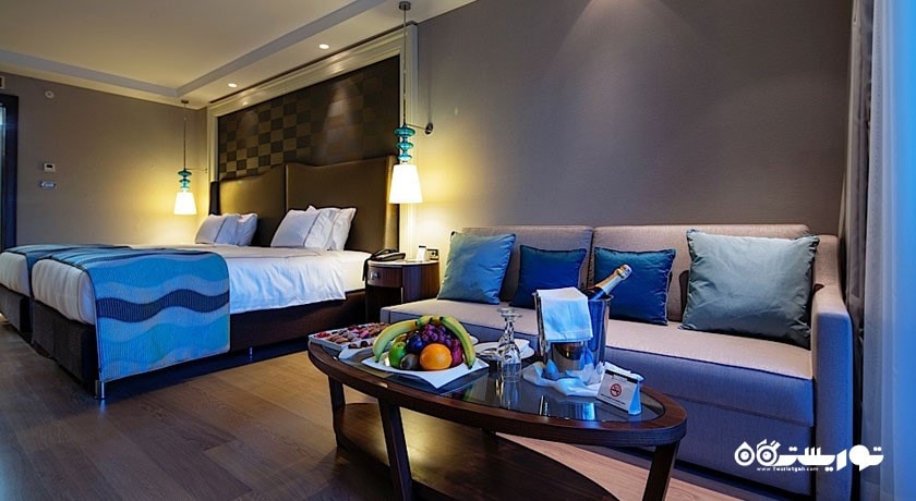 محوطه نشیمن اتاق ریور ساید