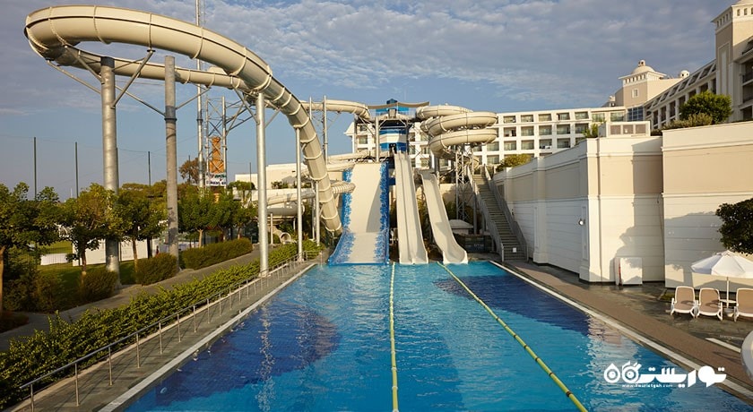 سرسره های مهیج پارک آبی هتل