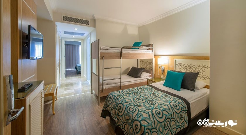 اتاق فمیلی هتل کریستال واتر ورلد ریزورت