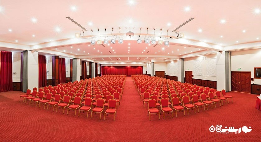 سالن برگزاری همایش و جلسات