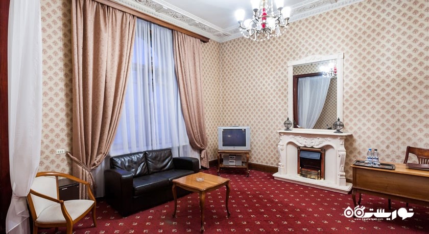 محوطه نشیمن سوئیت جونیور