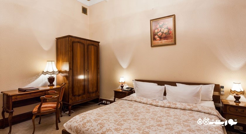 تخت بزرگ اتاق سوپریور دبل