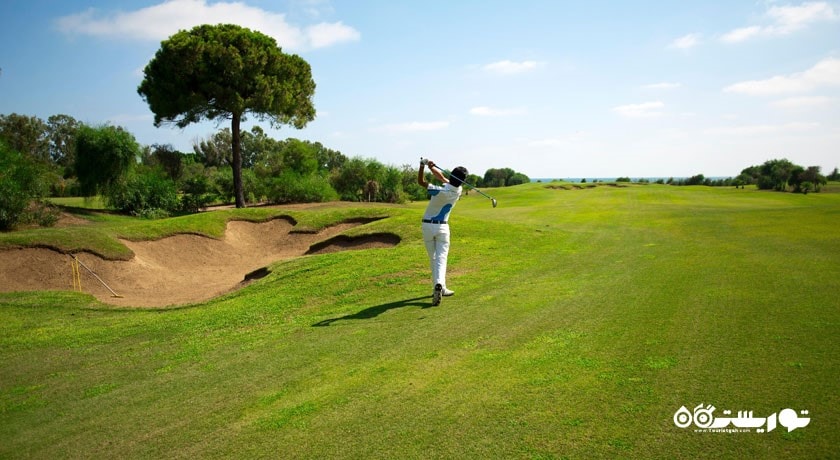 نمای زمین گلف اختصاصی هتل