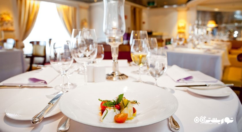 رستوران آلاکارت پورت کریستال