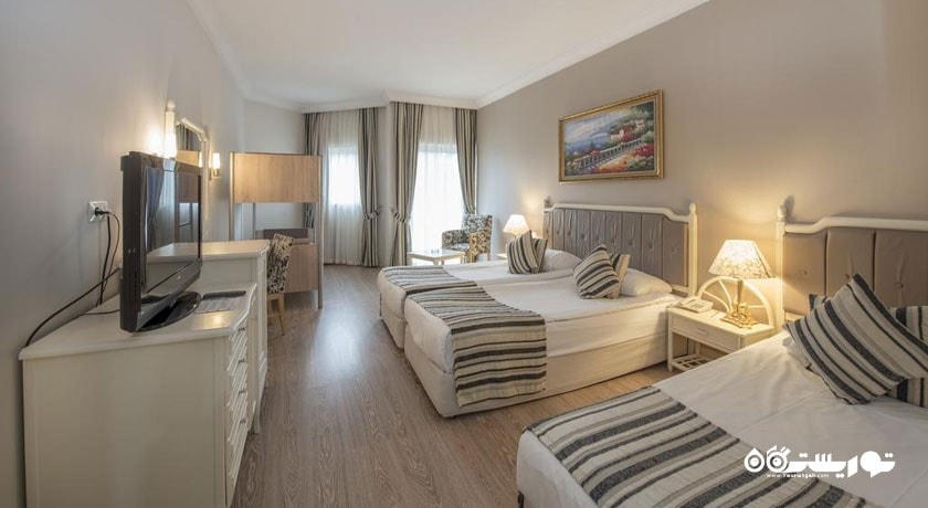 نمای تخت های اتاق استاندارد تریپل