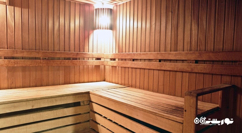 سونا خشک هتل گلدن اپل بوتیک